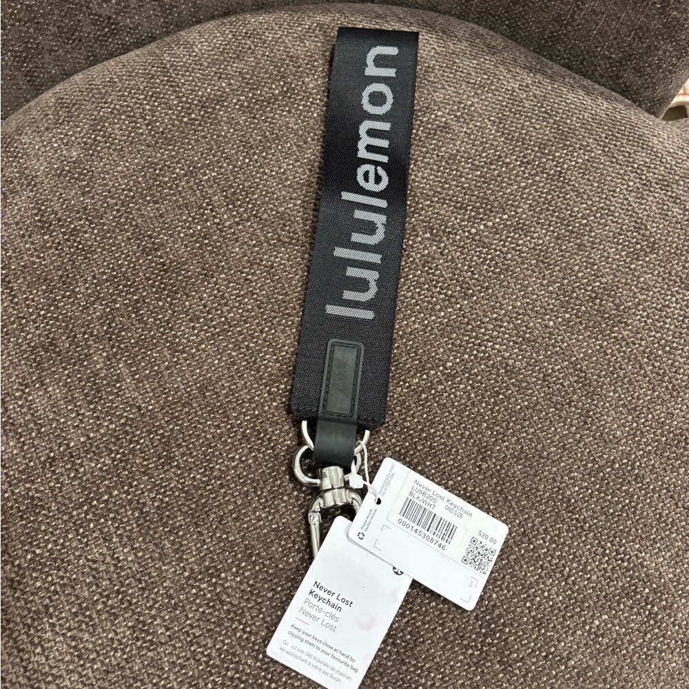 Lululemon Black Go Anywhere Keychain Lanyard - NWT